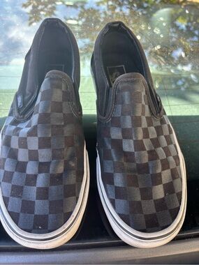 Vans Black & Gray Checkered Slip-On Sneakers - Women